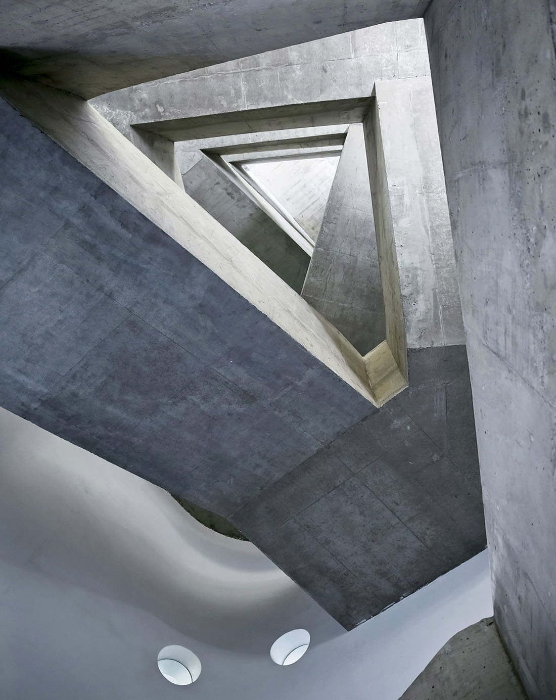 non luogo, spazio liminale, backroom