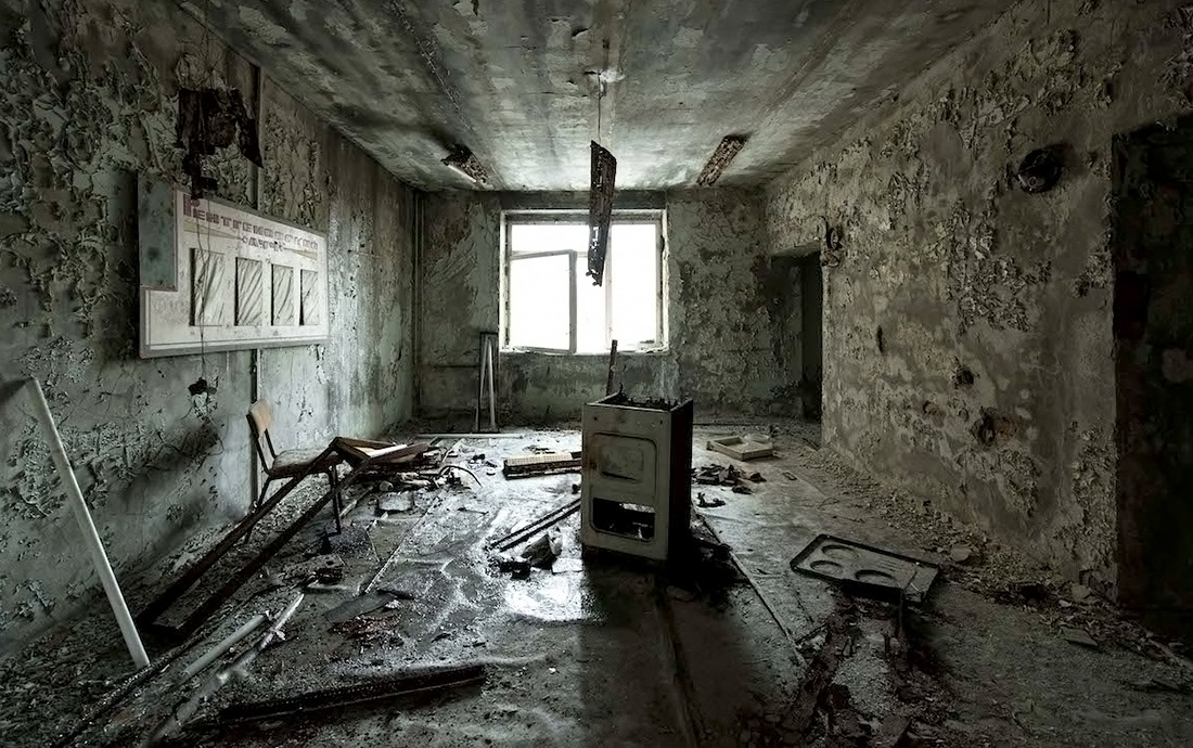 David de Rueda, Nikon Project Spotlight: Abandoned Places, Time implosion