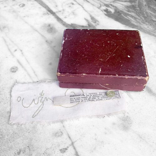 Ricamo contemporaneo indossabile ✦ Il Memorioso, fettuccia di cotone, pezzo unico