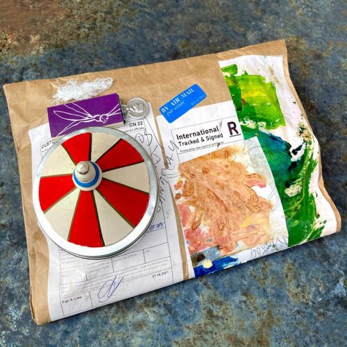 Ricamo contemporaneo ✦ Mostruosità dell’eccesso, pezzo unico fatto a mano