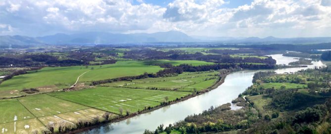 Il Tevere visto dal paese di Nazzano